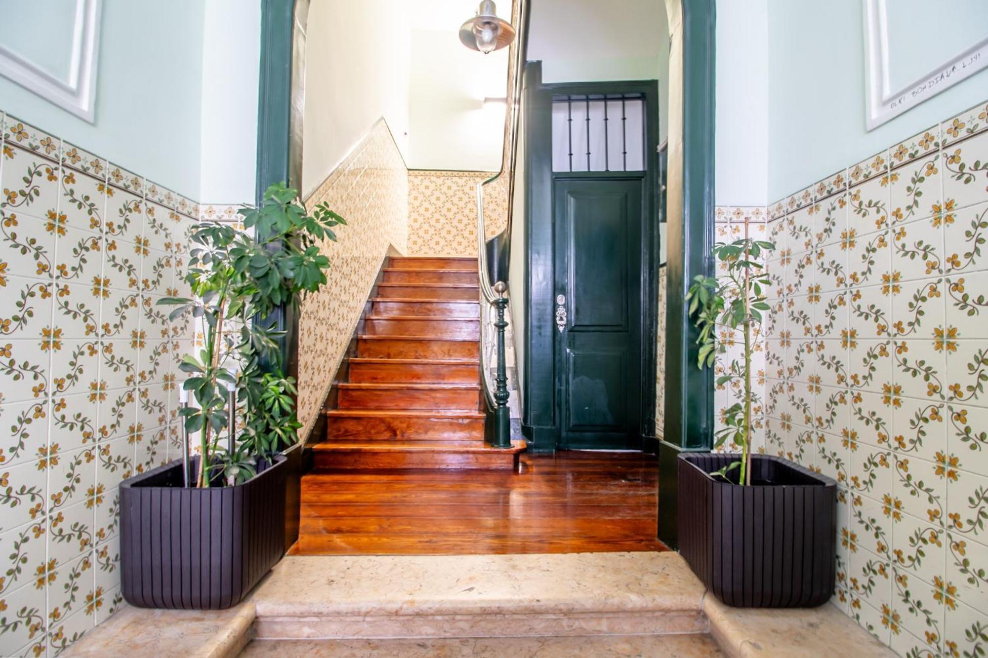 Arroios - Second Floor Hotel Lisboa Ngoại thất bức ảnh