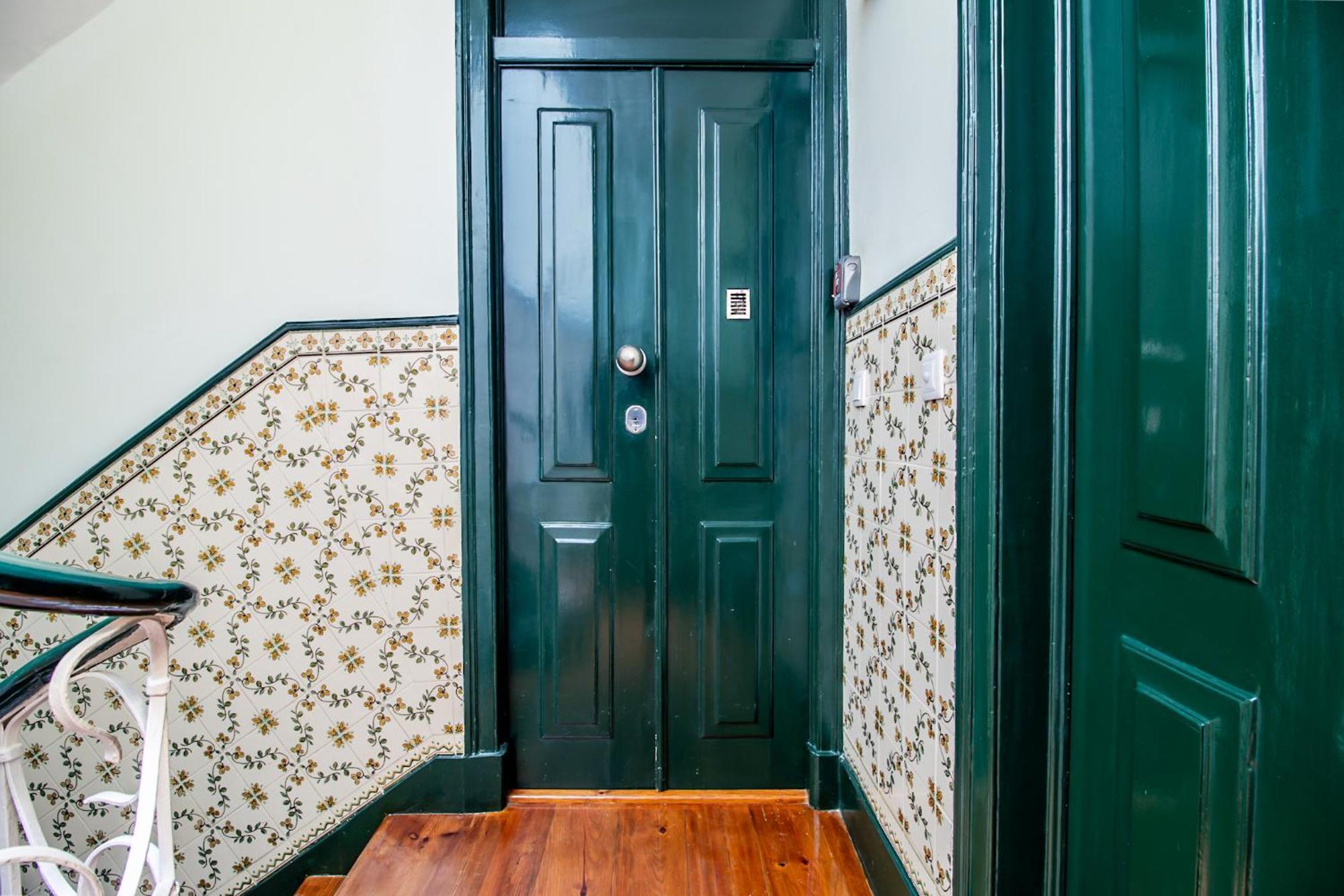 Arroios - Second Floor Hotel Lisboa Ngoại thất bức ảnh