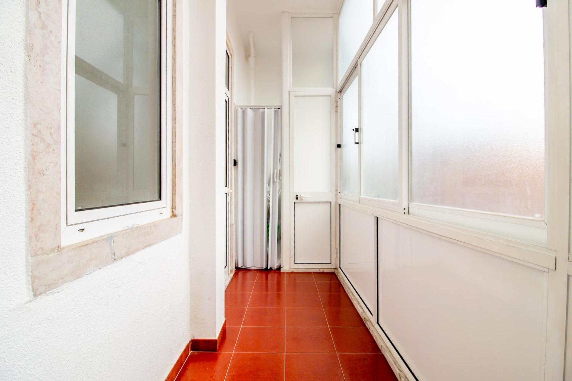 Arroios - Second Floor Hotel Lisboa Ngoại thất bức ảnh